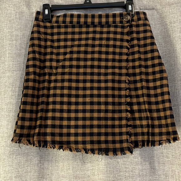 Urban Outfitters Checkered Wrap Skirt - Picture 1 of 3